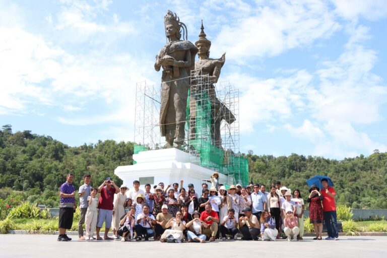 ដំណើរកំសាន្តជុំគ្នារបស់គ្រួសារ PTEC ទៅក្រុងព្រះសីហនុកាលពីថ្ងៃទី២៨ កុម្ភ: ២០២៦ បានប្រព្រឹត្តទៅប្រកបដោយសុខសុវត្ថិភាព និងភាពស្និទ្ធស្នាលក្រៃលែង