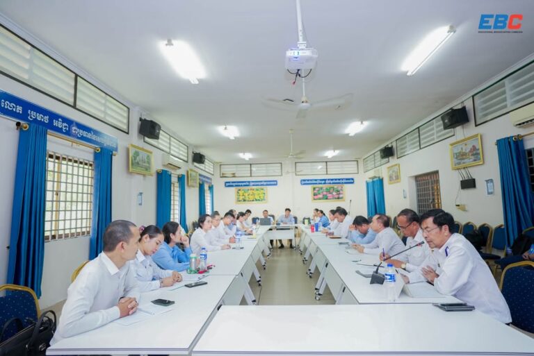 ទស្សនកិច្ចសិក្សា ស្តីពី ប្រព័ន្ធគ្រប់គ្រងការរៀន(Learning Management System) និងថ្នាក់រៀនត្រឡប់(Flipped Classroom) នៅឆ្នាំសិក្សា២០២៥-២០២៦នេះ វិទ្យាស្ថានគរុកោសល្យរាជធានីភ្នំពេញបានកំណត់អាទិភាពនៃការលើកកម្ពស់បន្ថែមលើការអប់រំគ្រូបង្រៀន ដោយផ្តោតលើប្រព័ន្ធគ្រប់គ្រងការរៀននិងថ្នាក់រៀនត្រឡប់…